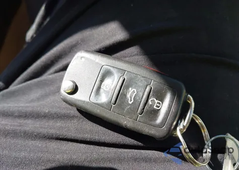 2015 Volkswagen Jetta 1.8T Se из США, поврежденный, VIN 3VWD17AJ5FM201913